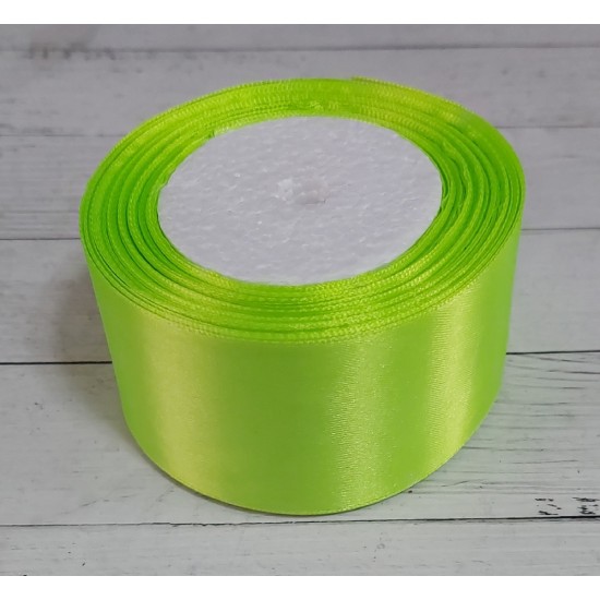 ОПТ Ленты атласные однотонные 5 см*25 ярдов цв. люминесцентный зеленый 57, цена за катушку